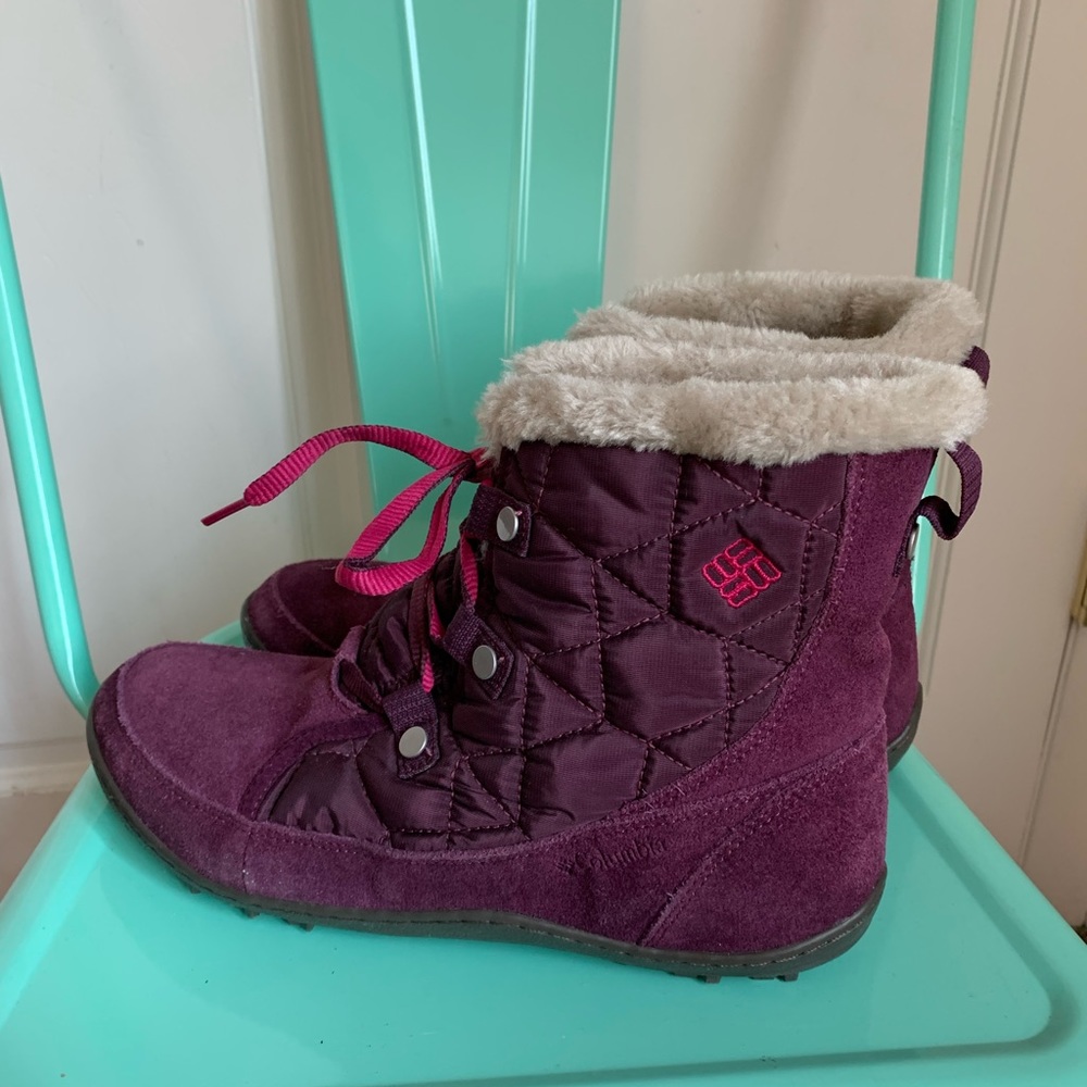 Columbia Purple Ankle Boots with Fur Lining - Picture 4 of 9